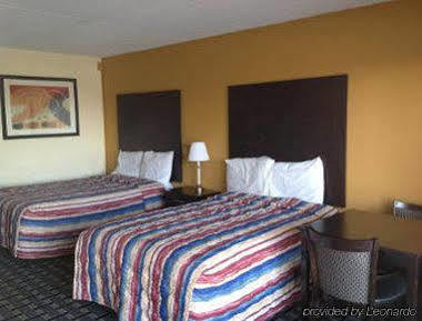 Days Inn By Wyndham Monroe Nc מראה חיצוני תמונה